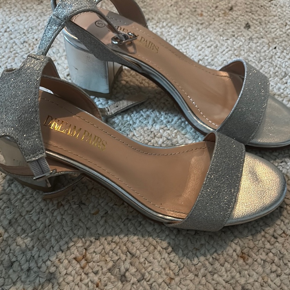 Dream Pairs Silver Glitter Block Heels